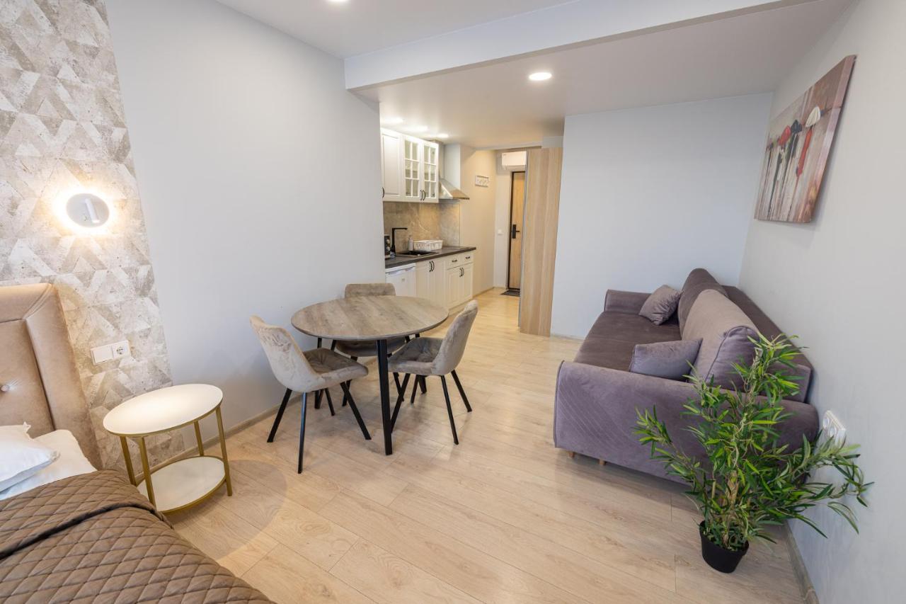 Dharma Stay Apartamentai Telšiai Eksteriør billede