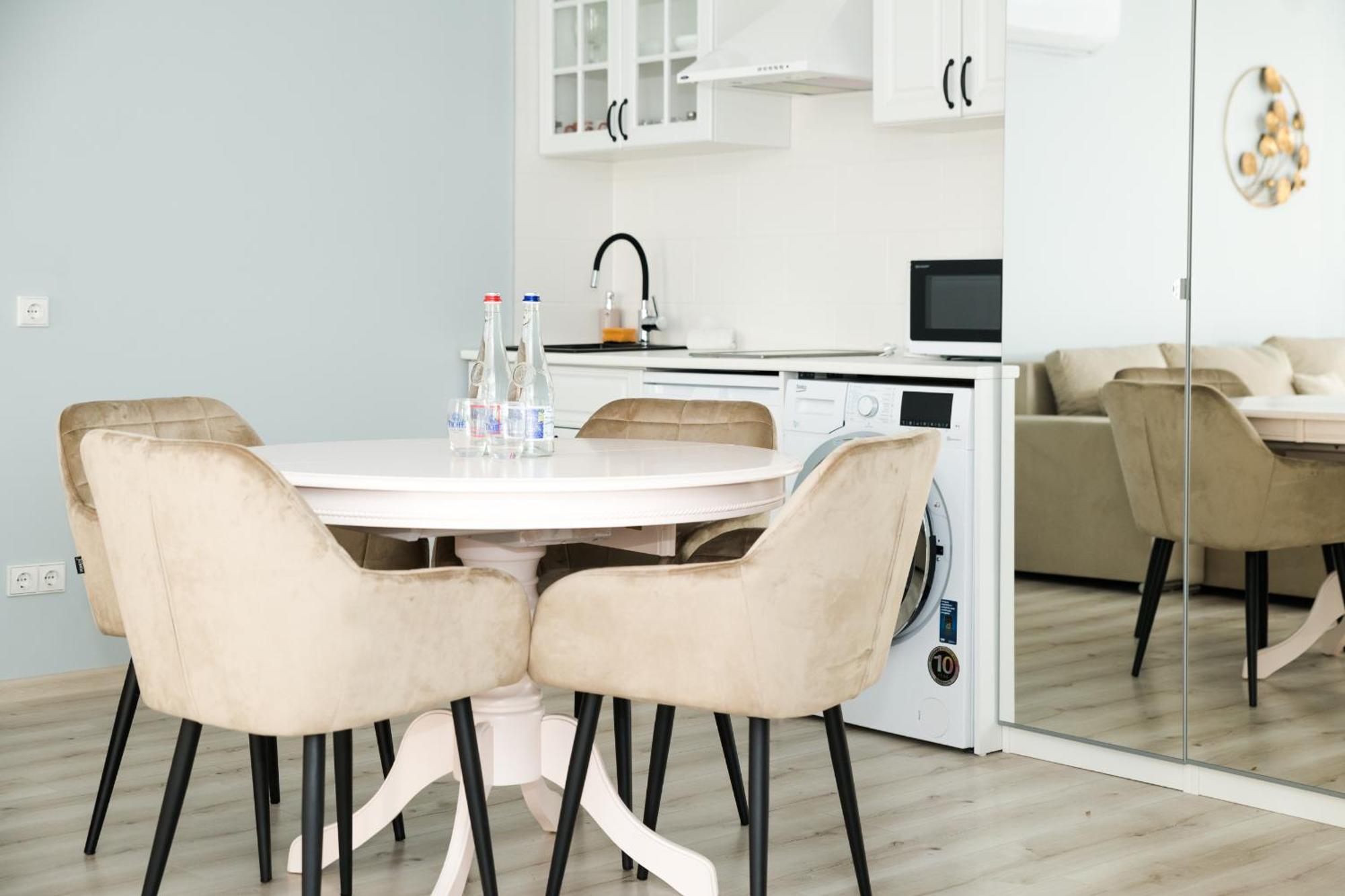 Dharma Stay Apartamentai Telšiai Eksteriør billede